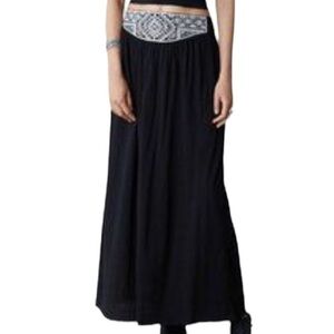 American Eagle Outfitters Black Flowy Maxi Dress Size XXS